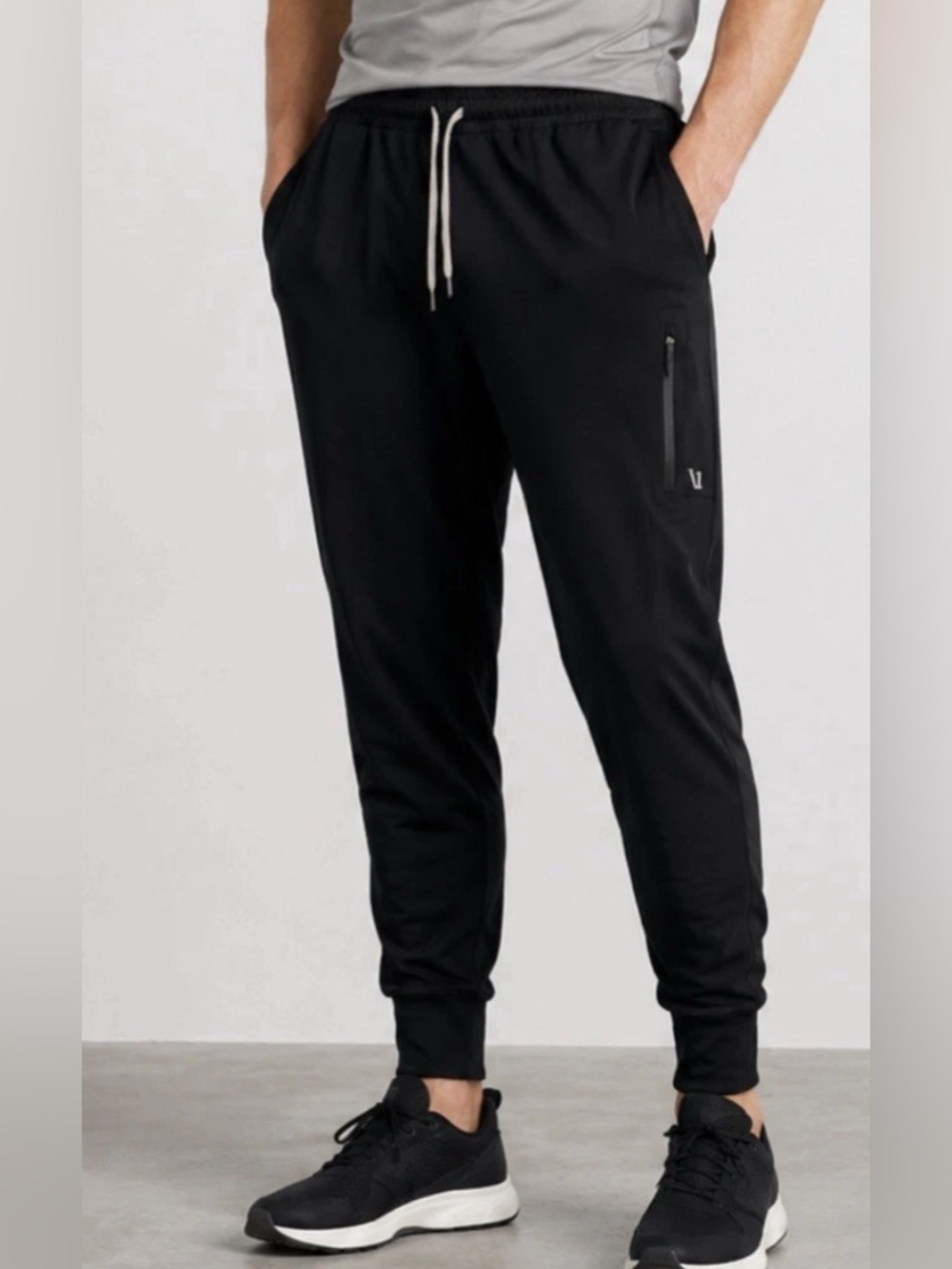 Vuori Sunday Performance Joggers Size L